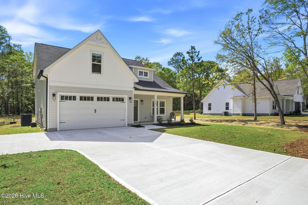 Photo of 2409 Sunset Harbor Road SE, Bolivia, NC 28422 (MLS # 100568135)