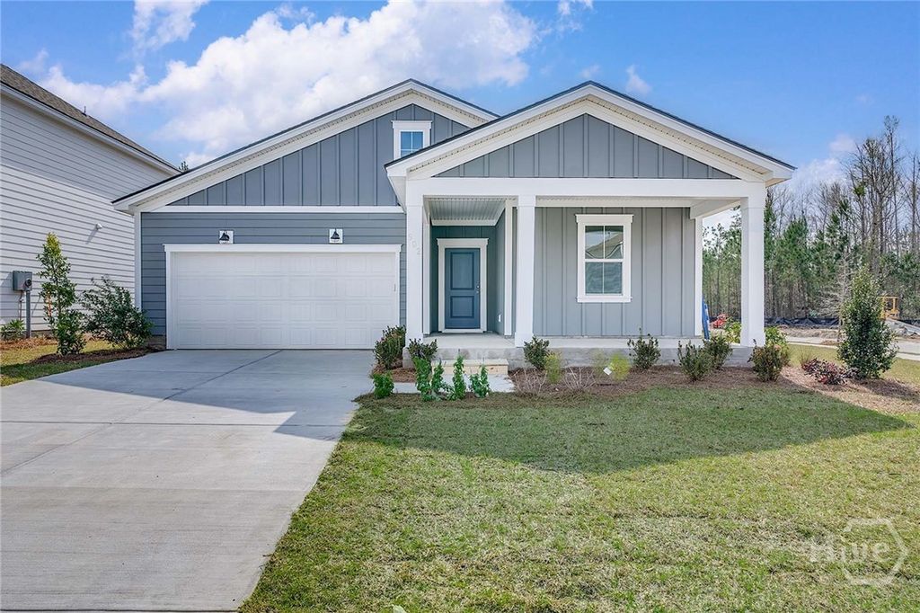 Photo of 375 Crosstown Avenue, Richmond Hill, GA 31324 (MLS # SA347932)