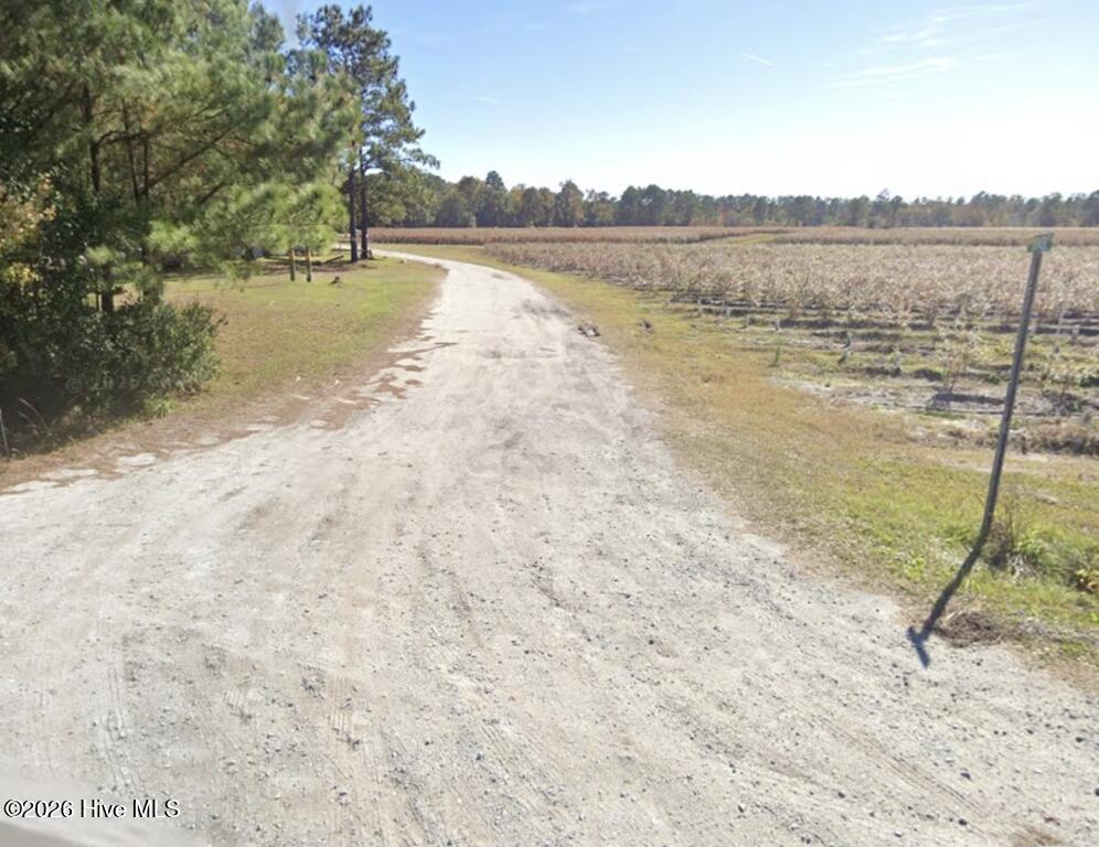 373 River Trail