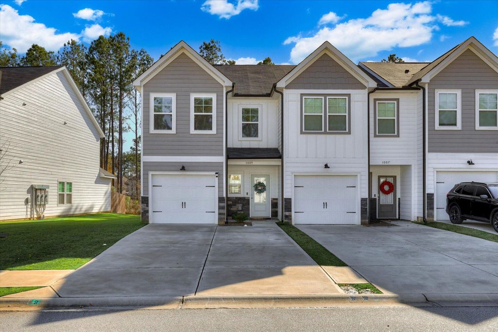 Photo of 1009 Linsmore Avenue, Grovetown, GA 30813 (MLS # 550675)