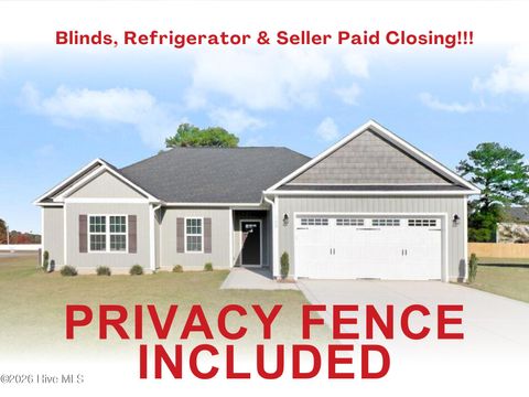 Homes For Sale - 100 Nova Place<br/> Pikeville, NC 27863