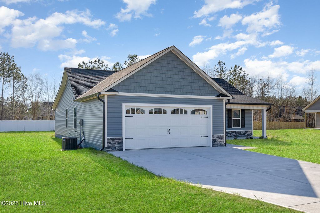 Photo of 104 Burnello Court, Princeton, NC 27569 (MLS # 100567759)