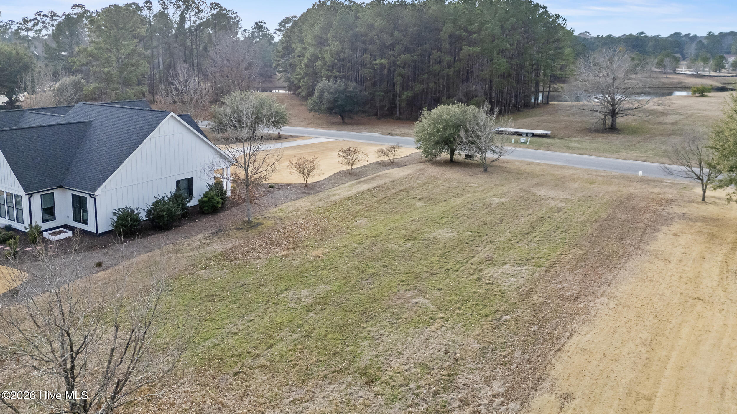 219 929R W Winding Way