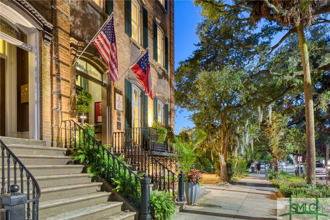 109 W Liberty Street