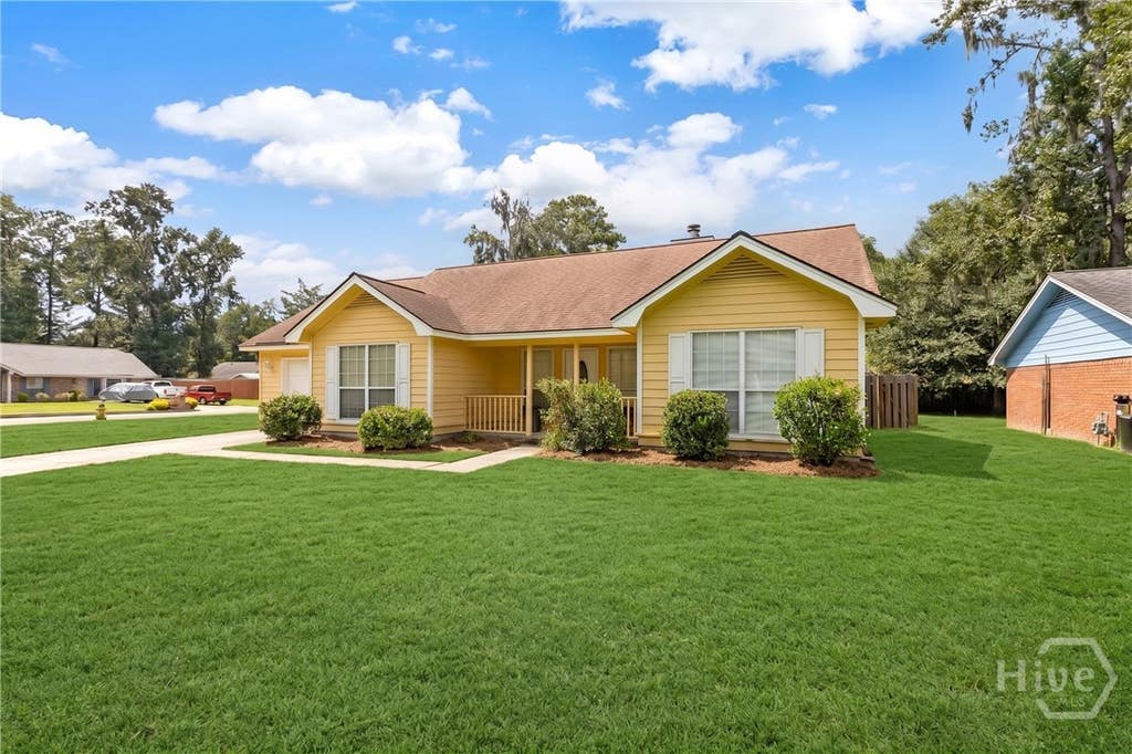 Photo of 98 Red Fox Drive, Savannah, GA 31419 (MLS # SA362548)