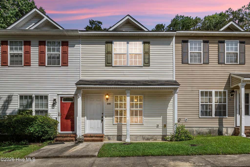 Photo of 370 Bracken Place, Jacksonville, NC 28540 (MLS # 100599082)