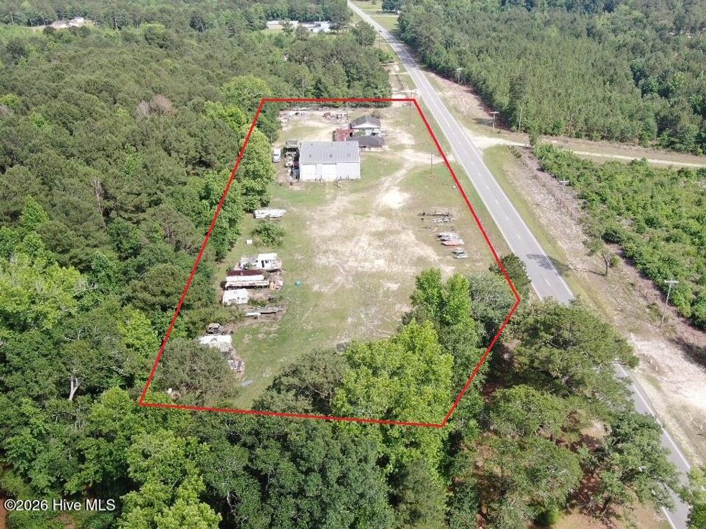 Photo of 1434 Nc 53 Highway W, Elizabethtown, NC 28337 (MLS # 100577709)