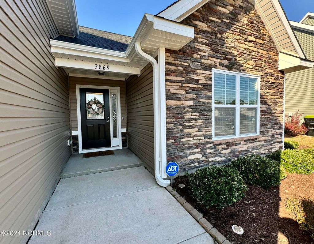 Photo of 3869 Stone Harbor Place, Leland, NC 28451 (MLS # 100552573)