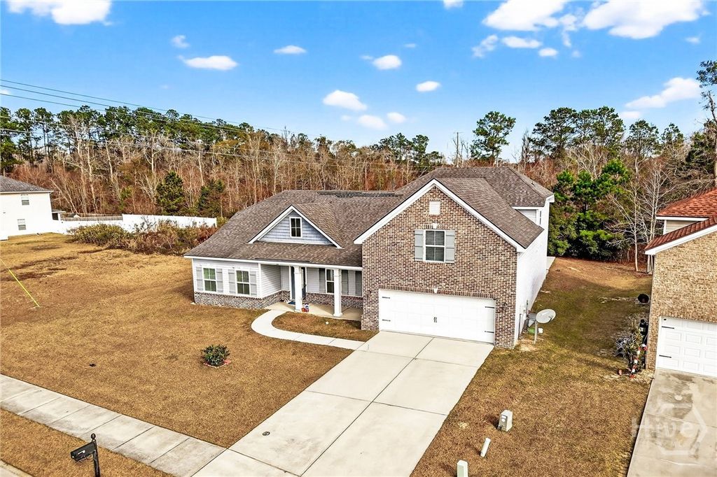 Photo of 16 Litchfield Drive, Savannah, GA 31419 (MLS # SA346115)
