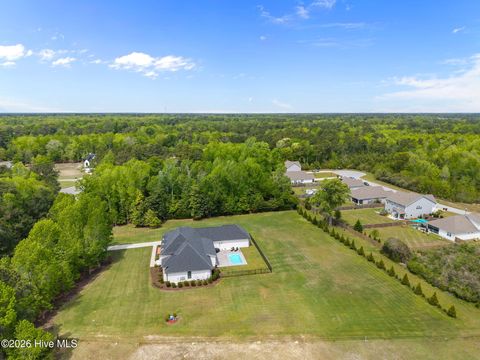 Tiny photo for 47 E Rolling Meadows Road, Hampstead, NC 28443 (MLS # 100566934)