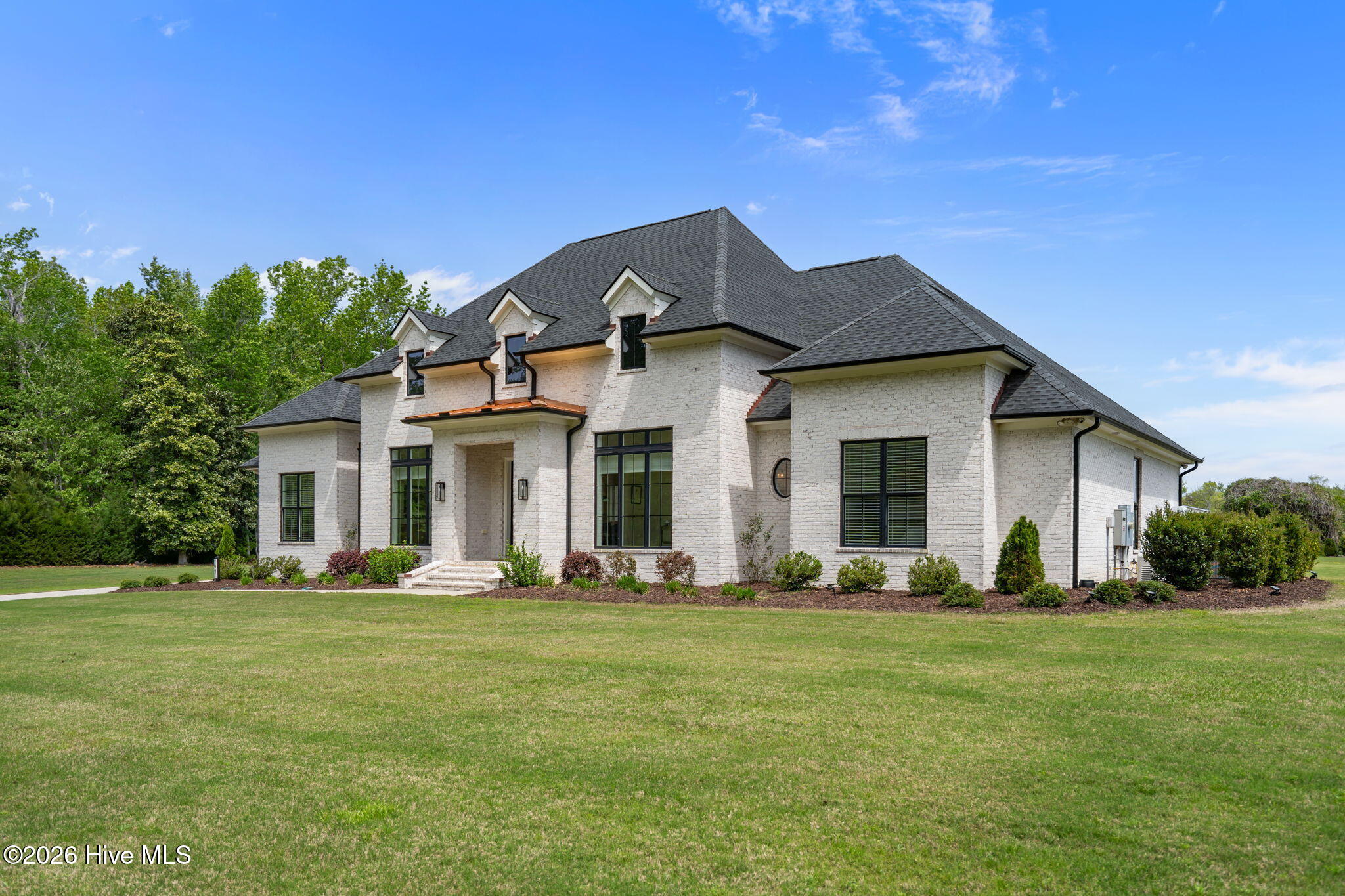 47 E Rolling Meadows Road