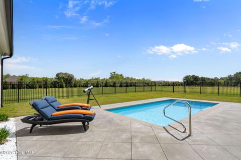 Tiny photo for 47 E Rolling Meadows Road, Hampstead, NC 28443 (MLS # 100566934)