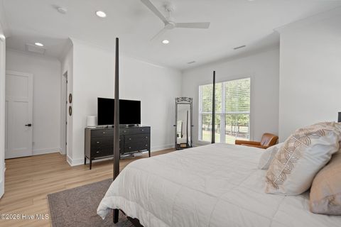 Tiny photo for 47 E Rolling Meadows Road, Hampstead, NC 28443 (MLS # 100566934)