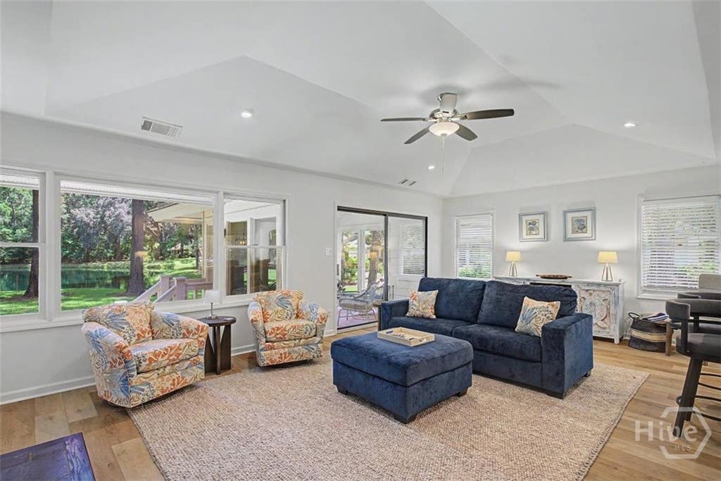 Photo of 4 Franklin Creek Road N, Savannah, GA 31411 (MLS # SA363009)