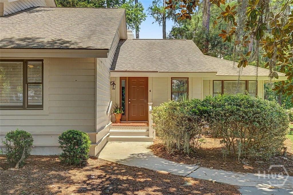 Photo of 4 Franklin Creek Road N, Savannah, GA 31411 (MLS # SA363009)
