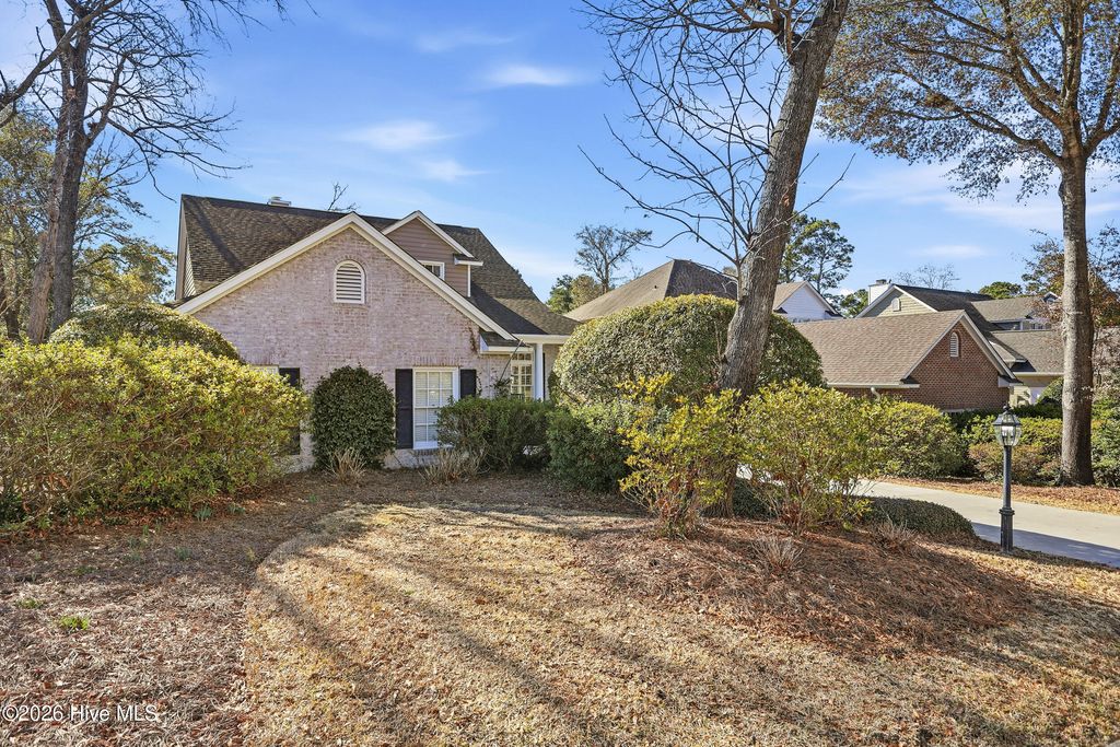 Photo of 8341 Vintage Club Circle, Wilmington, NC 28411 (MLS # 100554606)
