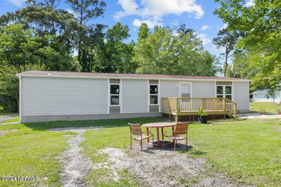 Photo of 308 Queens Road, Hubert, NC 28539 (MLS # 100586974)