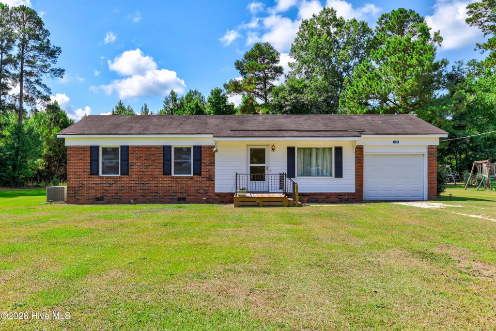 Photo of 1688 W Wards Bridge Road, Warsaw, NC 28398 (MLS # 100586495)