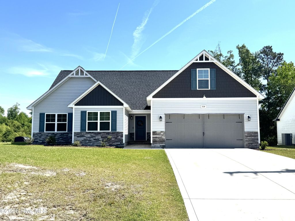 Photo of 514 Isaac Branch Drive, Jacksonville, NC 28546 (MLS # 100586600)