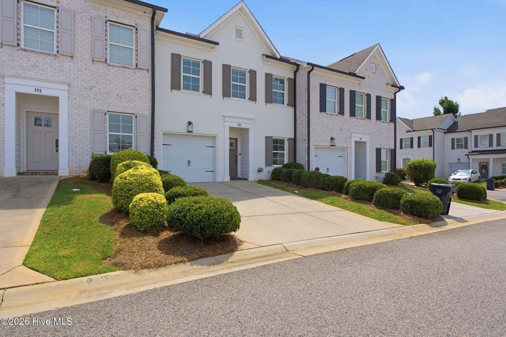 Photo of 303 Moreland Avenue, Martinez, GA 30907 (MLS # 100588300)