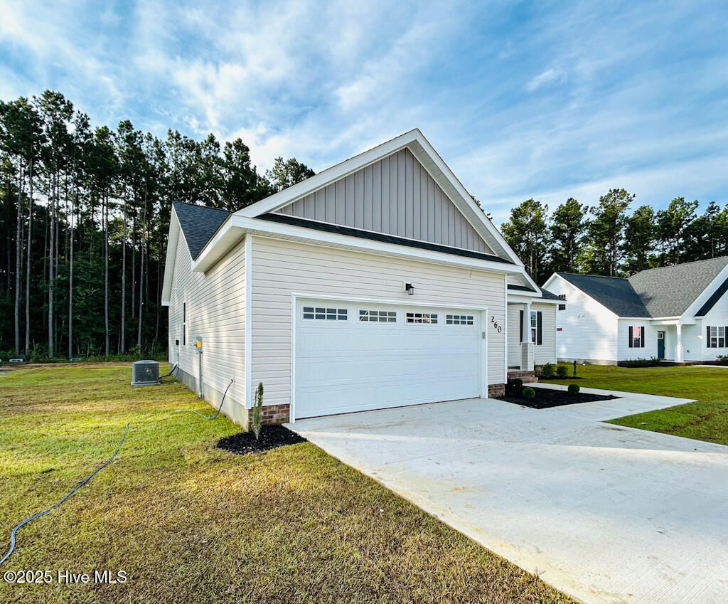 Photo of 813 Hidden Bridge Drive, Jacksonville, NC 28546 (MLS # 100537397)
