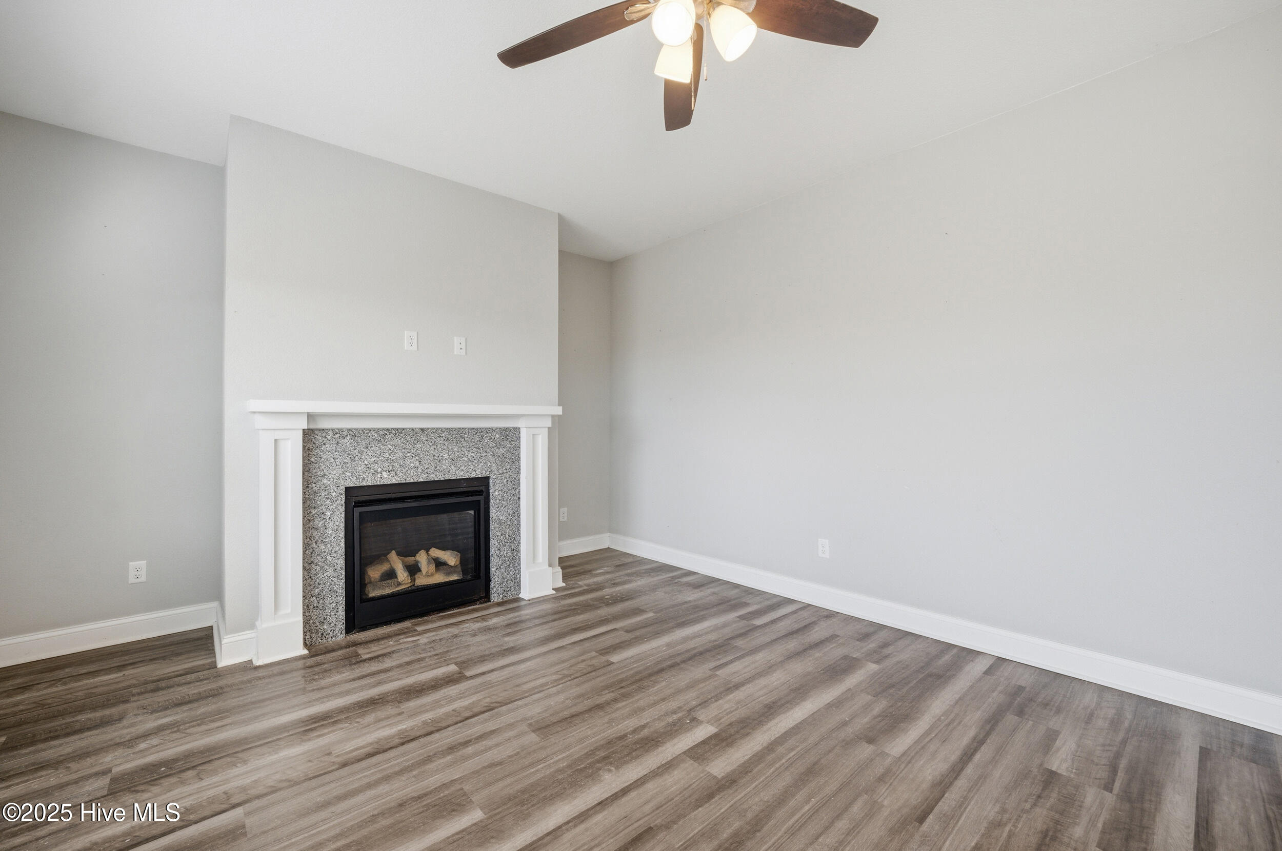 Shawboro, North Carolina 27973, United States, 5 Bedrooms Bedrooms, ,4 BathroomsBathrooms,Residential,Active,256136