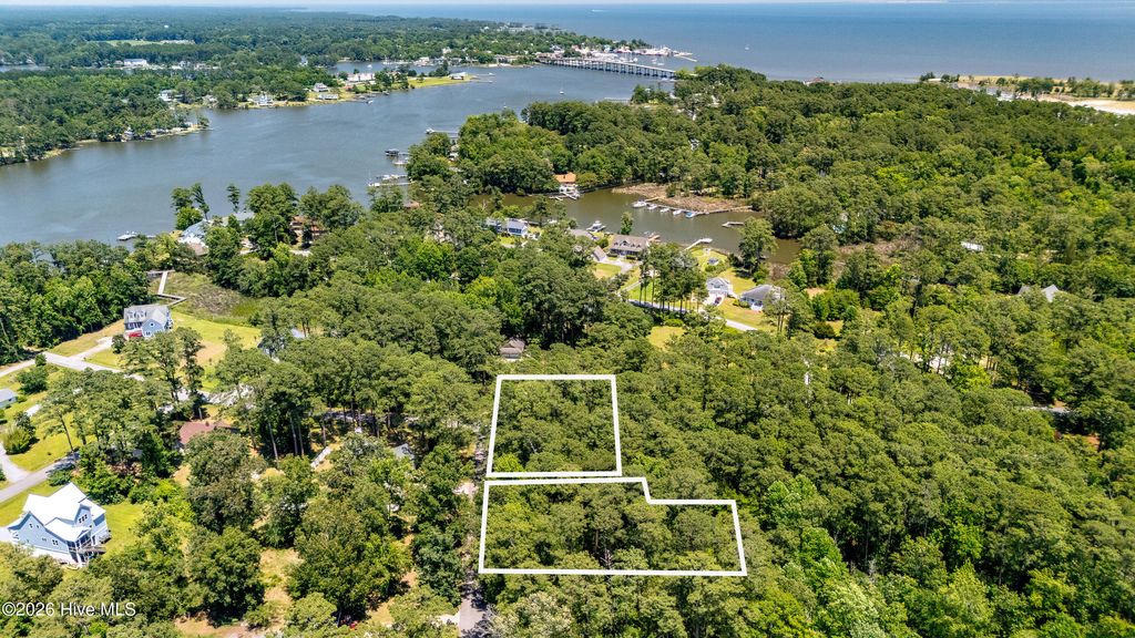 Photo of 40014003 Schooner Circle, Oriental, NC 28571 (MLS # 100583265)