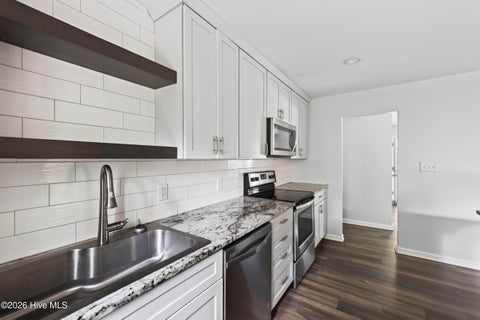 Tiny photo for 107 Marion Court, Jacksonville, NC 28546 (MLS # 100605993)
