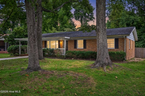 Tiny photo for 107 Marion Court, Jacksonville, NC 28546 (MLS # 100605993)