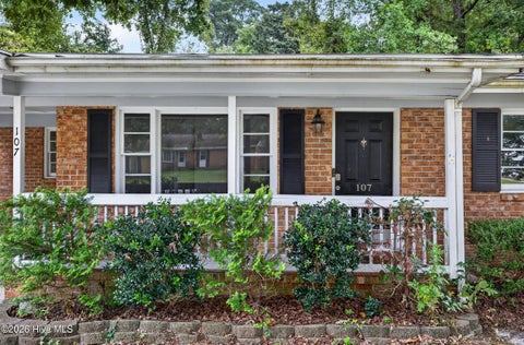 Tiny photo for 107 Marion Court, Jacksonville, NC 28546 (MLS # 100605993)