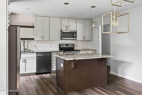 Tiny photo for 107 Marion Court, Jacksonville, NC 28546 (MLS # 100605993)