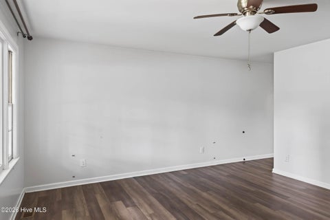 Tiny photo for 107 Marion Court, Jacksonville, NC 28546 (MLS # 100605993)