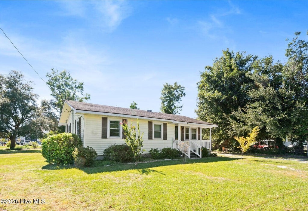 Photo of 107 Loop Road, Leland, NC 28451 (MLS # 100606788)