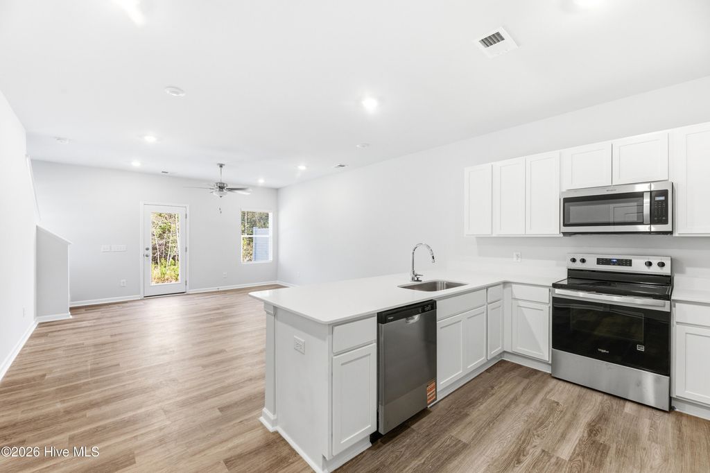 Photo of 596 Sandy Hollow Drive, Jacksonville, NC 28540 (MLS # 100560312)