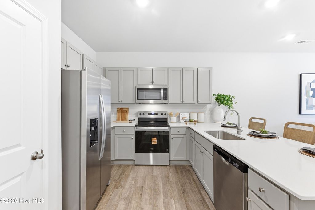 Photo of 596 Sandy Hollow Drive, Jacksonville, NC 28540 (MLS # 100560312)