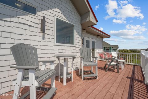 Tiny photo for 18 Sailview Drive, North Topsail Beach, NC 28460 (MLS # 100568549)