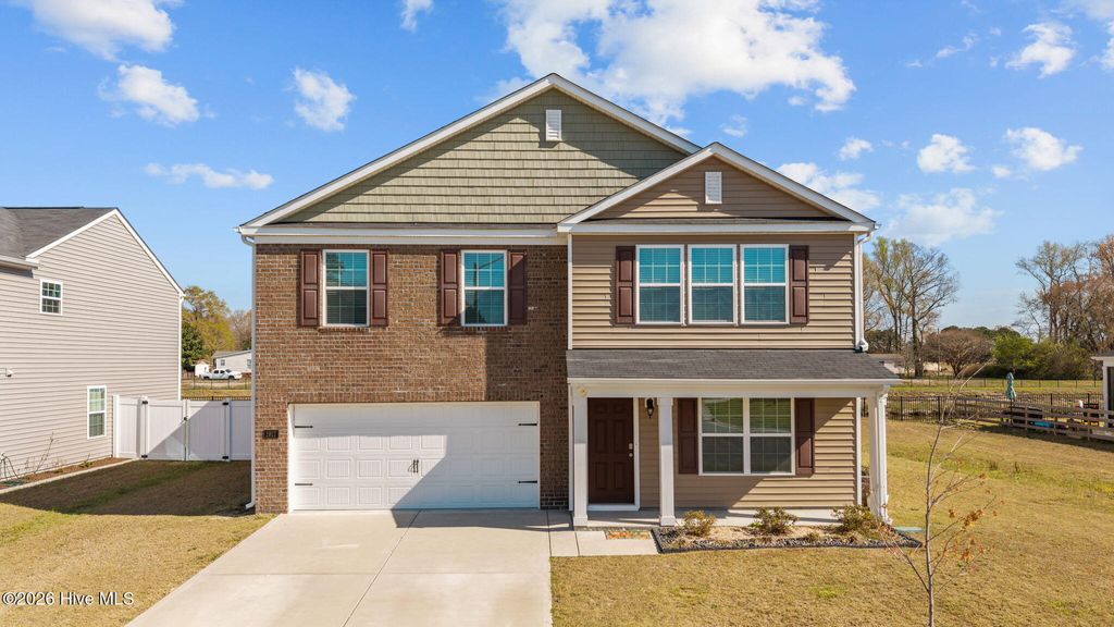 Photo of 1917 Rolling Meadows Drive, Greenville, NC 27858 (MLS # 100561740)