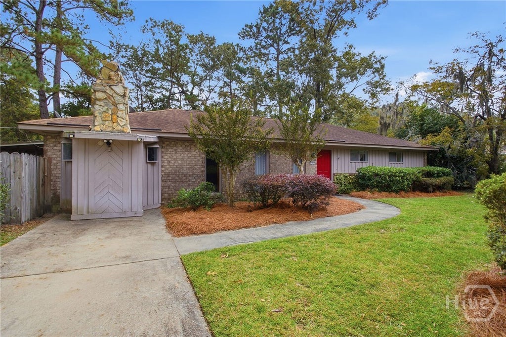 Photo of 13 Suncrest Boulevard, Savannah, GA 31410 (MLS # SA367361)