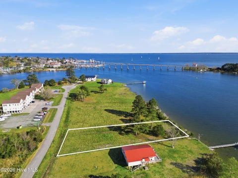 Vacant Land For Sale - 8044 Treasure Drive<br/> Oriental, NC 28571