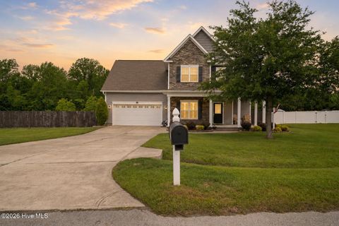 Photo of 307 Stella Bridgeway Drive, Stella, NC 28582 (MLS # 100575953)