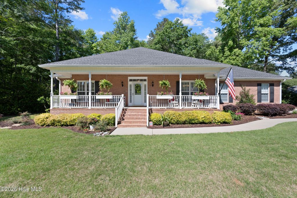 Photo of 69 Barron Way, Aiken, SC 29803 (MLS # 100576096)