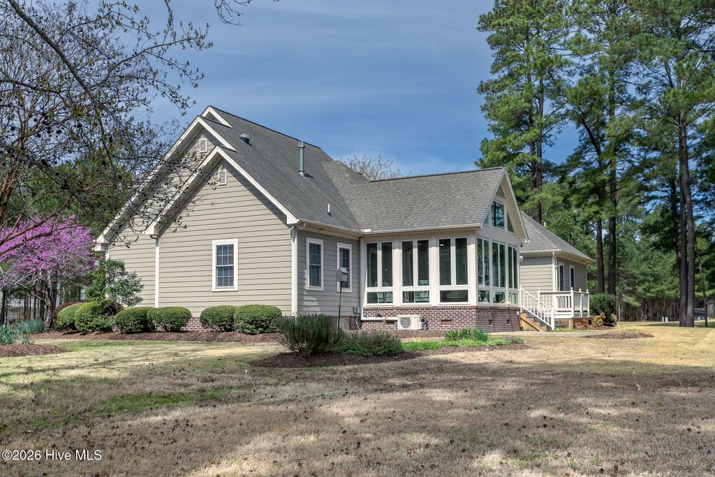 Photo of 108 Scuppernong River Drive, Hertford, NC 27944 (MLS # 100562658)