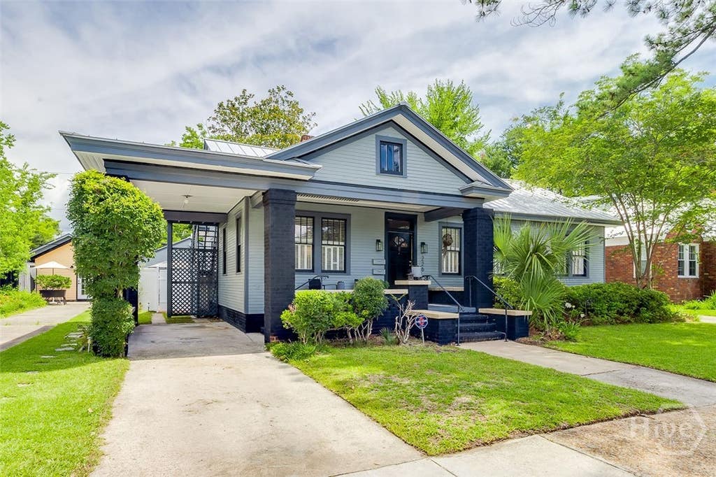 Photo of 226 E 53rd Street, Savannah, GA 31405 (MLS # SA356533)