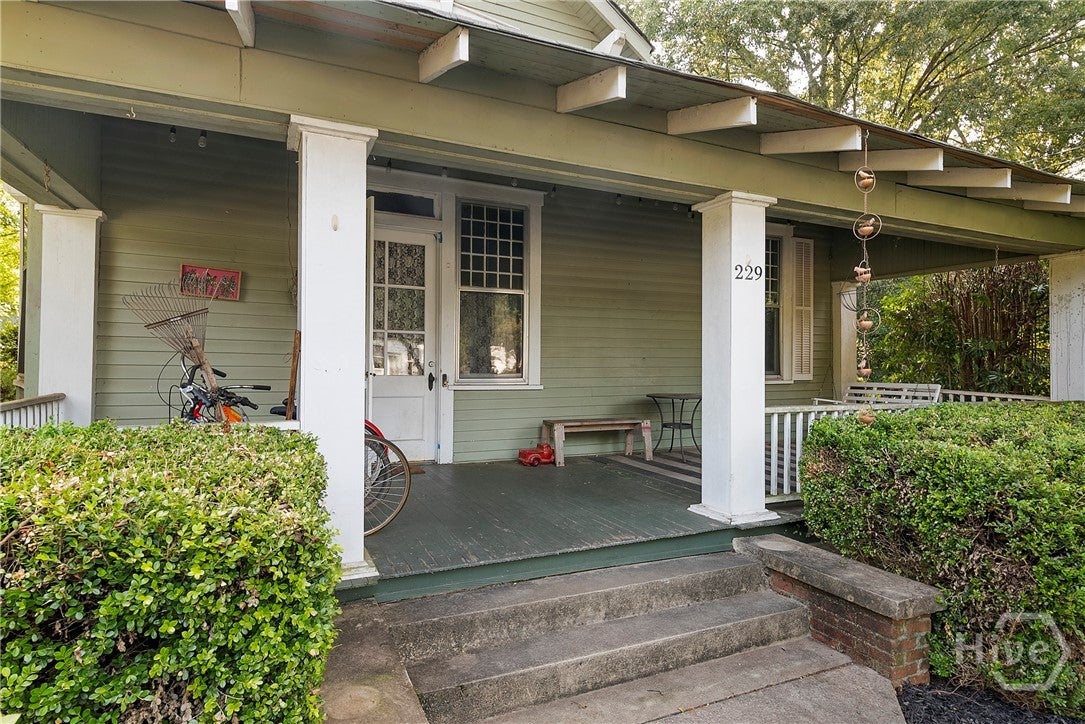 229 Church Street N
