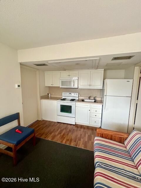 Tiny photo for 462 Racine Drive #Unit A303, Wilmington, NC 28403 (MLS # 100557213)