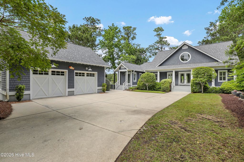 Photo of 1469 Royal Tern Drive, Hampstead, NC 28443 (MLS # 100573984)