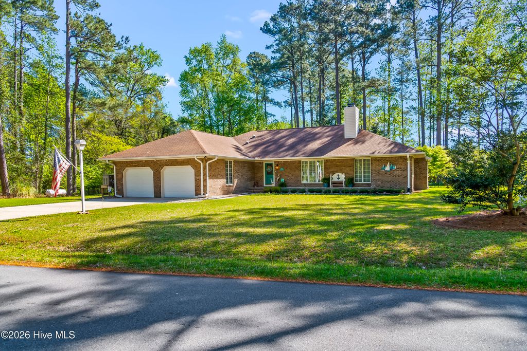 Photo of 7202 Brigantine Boulevard, Oriental, NC 28571 (MLS # 100567039)