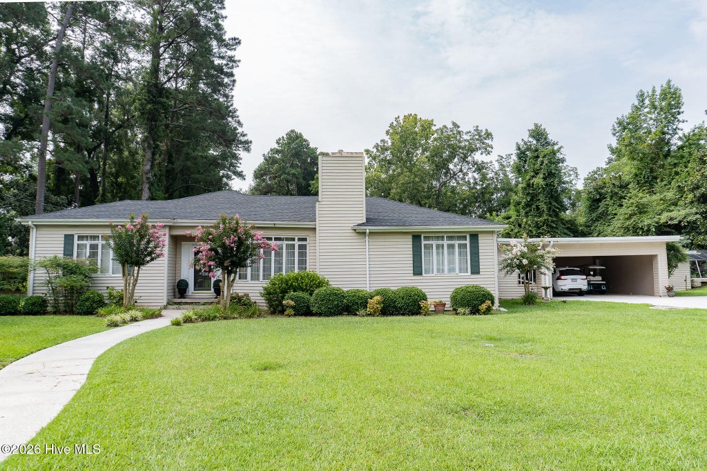 Photo of 226 E College Street, Whiteville, NC 28472 (MLS # 100593306)
