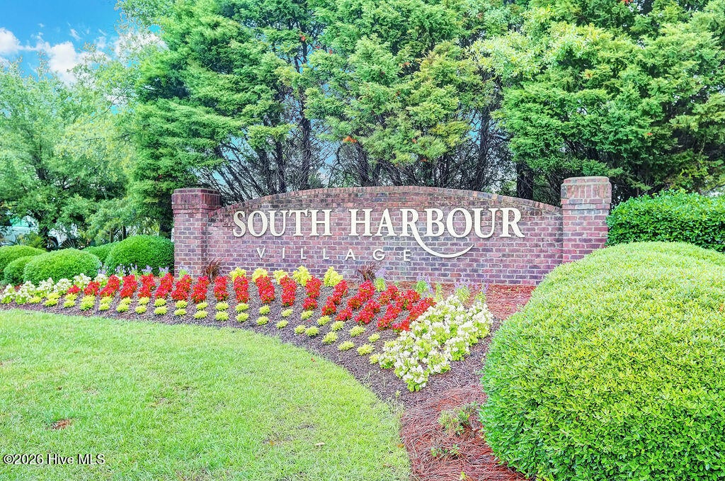 Photo of 5006 Glen Cove Drive SE, Southport, NC 28461 (MLS # 100579667)