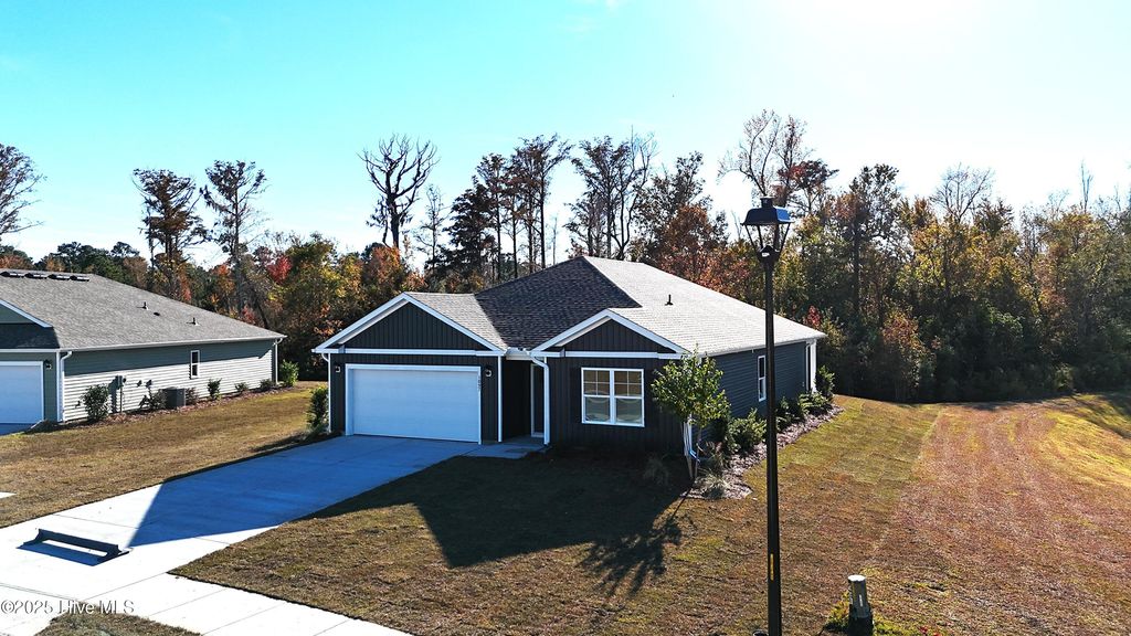 Photo of 1097 Sandy Heights Loop Pl #Lot 41, Navassa, NC 28451 (MLS # 100531581)